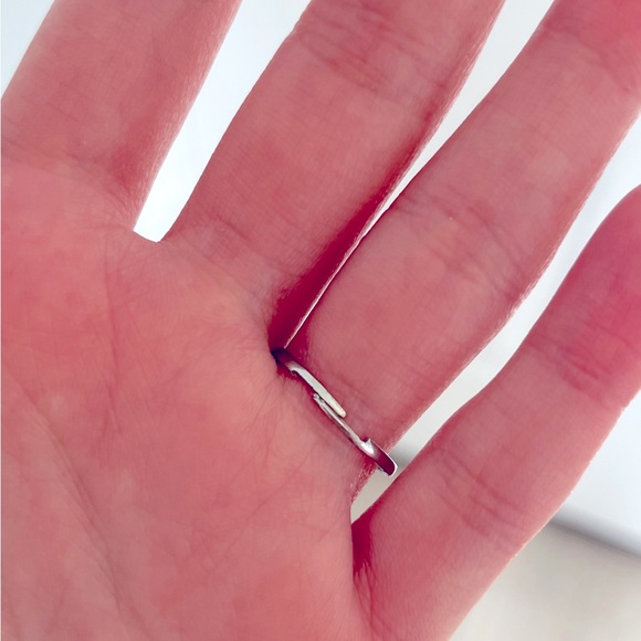 DISNEY WORLD minnie mouse bow swarovski ring - Picture 2 of 2